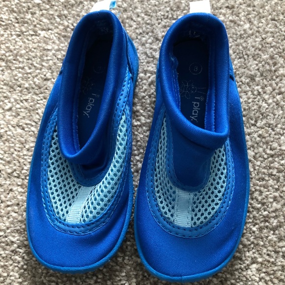 iplay swim shoes